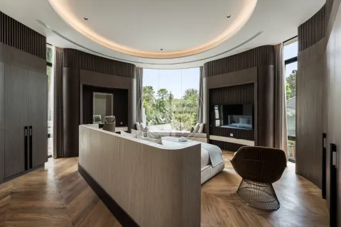 Villa in Kamala, Thailand 6 bedrooms № 194696 - photo 7