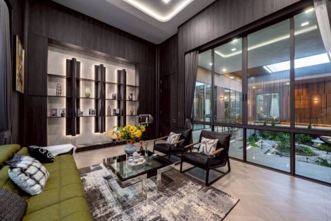 Villa in Pattaya, Thailand 7 Schlafzimmer № 176782 - Foto 6