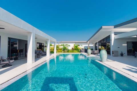 Villa in Pran Buri, Thailand 5 Schlafzimmer № 176787 - Foto 3