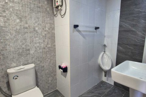 Condo à Watthana, Bangkok, Thaïlande, 3 chambres № 151721 - photo 19