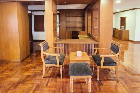 Condo à Watthana, Bangkok, Thaïlande, 3 chambres № 151721 - photo 13
