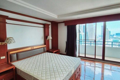 Condo à Watthana, Bangkok, Thaïlande, 3 chambres № 151721 - photo 9