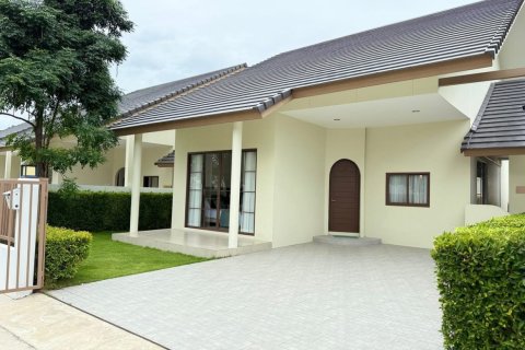 Chalet de 3 dormitorios en Cha-am, Tailandia № 170054