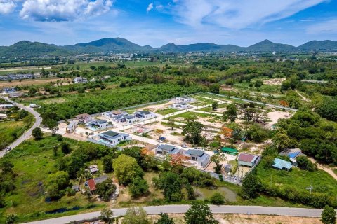 Villa in Hua Hin, Thailand 2 Schlafzimmer № 170051 - Foto 13