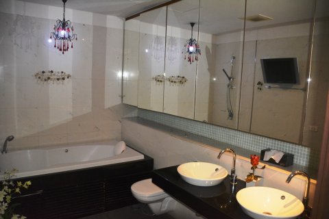 Condo à Bangkok, Thaïlande, 3 chambres  № 66876 - photo 19