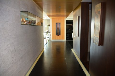 Condo à Bangkok, Thaïlande, 3 chambres  № 66876 - photo 10