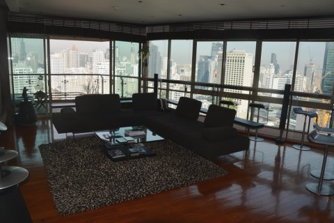 Condo à Bangkok, Thaïlande, 3 chambres  № 66876 - photo 4