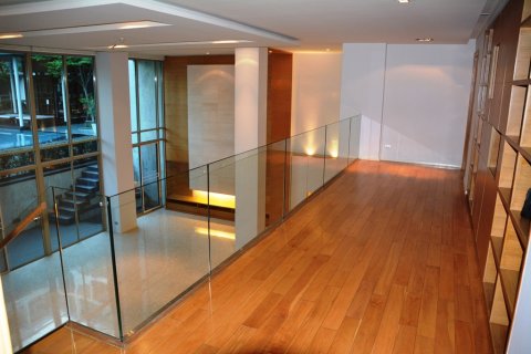 Condominio de 4 dormitorios en Bangkok, Tailandia № 66881 - foto 10