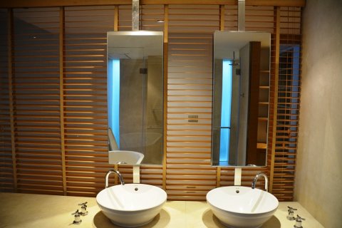 Condominio de 4 dormitorios en Bangkok, Tailandia № 66881 - foto 15