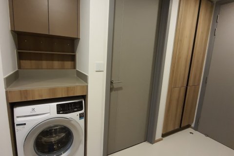 Condominio de 1 dormitorio en Bangkok, Tailandia № 143358 - foto 6