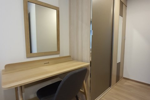 Condominio de 1 dormitorio en Bangkok, Tailandia № 143358 - foto 4