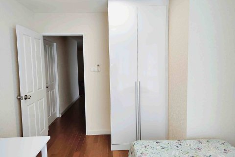 Condominio de 2 dormitorios en Bangkok, Tailandia № 143354 - foto 9