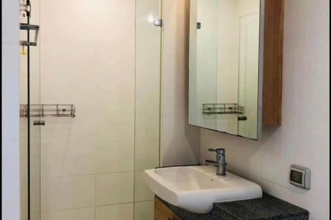 Condominio de 1 dormitorio en Bangkok, Tailandia № 143357 - foto 8