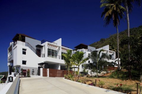 House in Phuket, Thailand 3 bedrooms № 66466 - photo 3