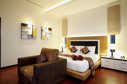 House in Phuket, Thailand 3 bedrooms № 66466 - photo 15