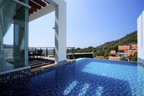 House in Phuket, Thailand 3 bedrooms № 66466 - photo 20