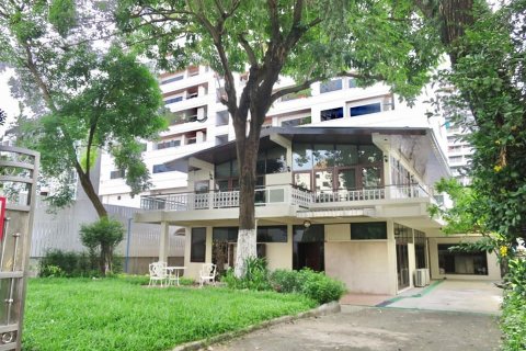 Casa de 4 dormitorios en Bangkok, Tailandia № 157554