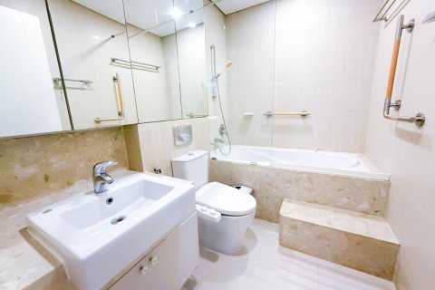 Condominio de 4 dormitorios en Bangkok, Tailandia № 201247 - foto 6