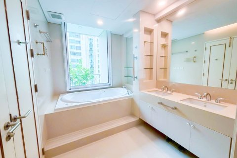 Condominio de 4 dormitorios en Bangkok, Tailandia № 201247 - foto 20