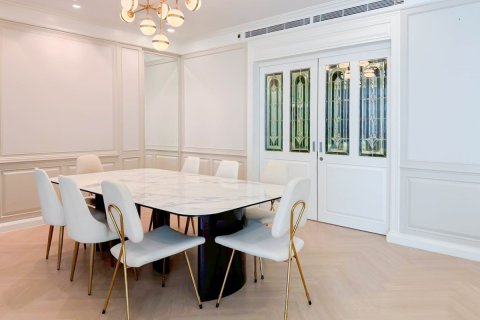 Condominio de 4 dormitorios en Bangkok, Tailandia № 201247 - foto 14