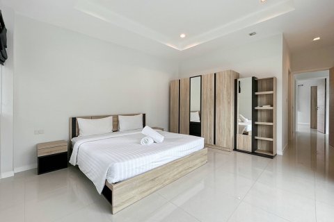 Chalet de 2 dormitorios en Hua Hin, Tailandia № 168554 - foto 17