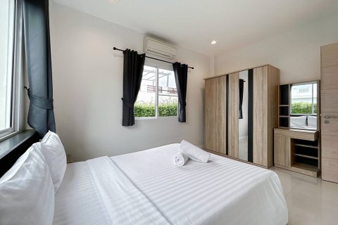 Chalet de 2 dormitorios en Hua Hin, Tailandia № 168554 - foto 25