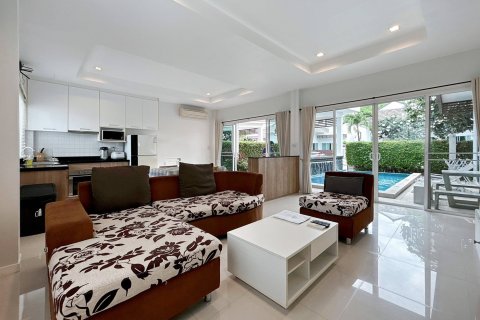 Chalet de 2 dormitorios en Hua Hin, Tailandia № 168554 - foto 8