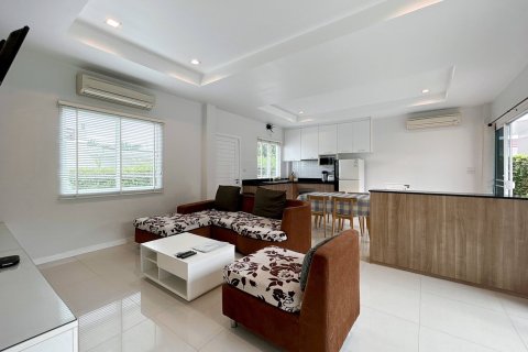 Chalet de 2 dormitorios en Hua Hin, Tailandia № 168554 - foto 9