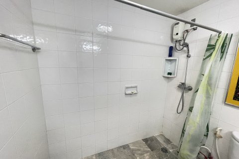 Condominio de 1 dormitorio en Hua Hin, Tailandia № 168557 - foto 13