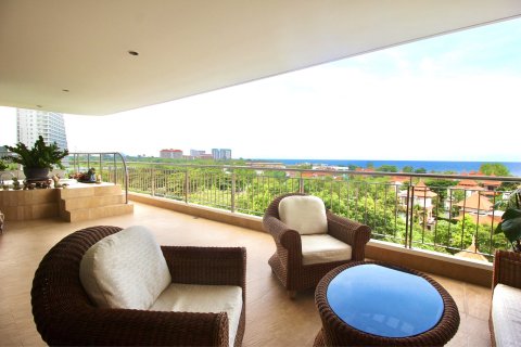 Condominio de 3 dormitorios en Cha-am, Tailandia № 168555 - foto 10