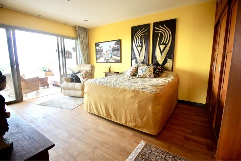 Condominio de 3 dormitorios en Cha-am, Tailandia № 168555 - foto 30