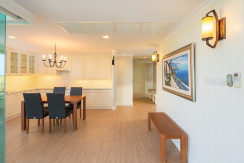 Condominio de 3 dormitorios en Hua Hin, Tailandia № 168558 - foto 13