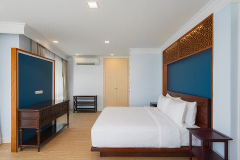 Condominio de 3 dormitorios en Hua Hin, Tailandia № 168558 - foto 17