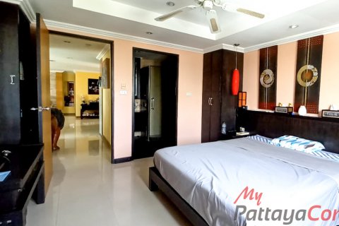 Condominio de 2 dormitorios en Pattaya, Tailandia № 35513 - foto 10