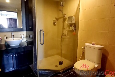 Condominio de 2 dormitorios en Pattaya, Tailandia № 35513 - foto 11