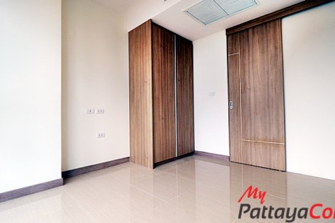 Condominio de 2 dormitorios en Bang Lamung, Tailandia № 36588 - foto 15
