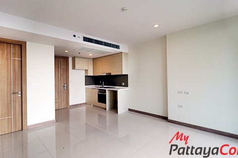 Condominio de 2 dormitorios en Bang Lamung, Tailandia № 36588 - foto 3