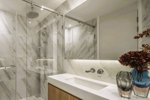Condominio de 2 dormitorios en Bangkok, Tailandia № 180834 - foto 10