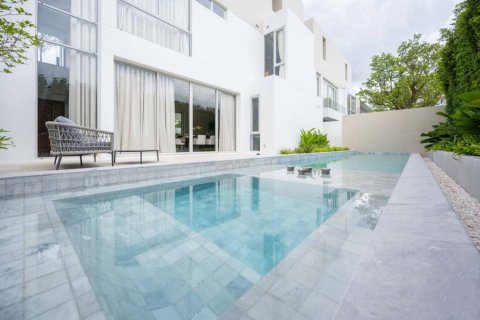 Casa de 4 dormitorios en Bangkok, Tailandia № 180833 - foto 8