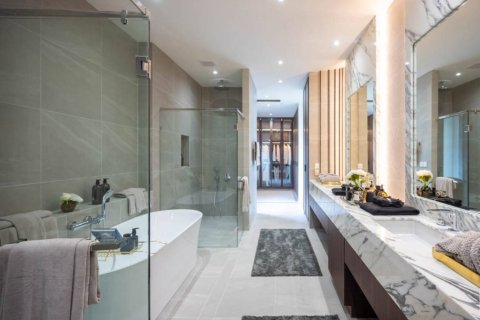 Casa de 4 dormitorios en Bangkok, Tailandia № 180833 - foto 21