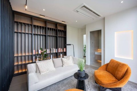 Casa de 4 dormitorios en Bangkok, Tailandia № 180833 - foto 16