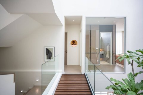 Casa de 4 dormitorios en Bangkok, Tailandia № 180833 - foto 11