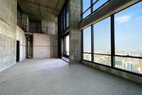 Ático de 4 dormitorios en Bangkok, Tailandia № 180829 - foto 2