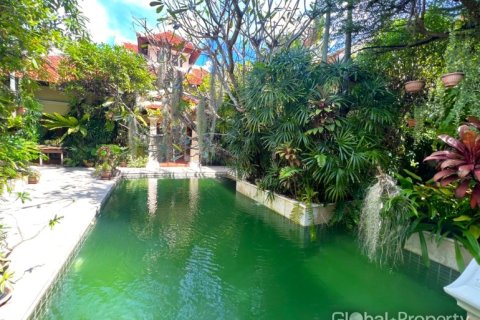 Casa de 2 dormitorios en Pattaya, Tailandia № 149555 - foto 4