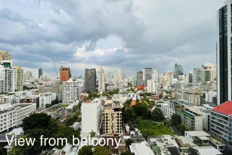 Condominio de 2 dormitorios en Bangkok, Tailandia № 143322 - foto 10