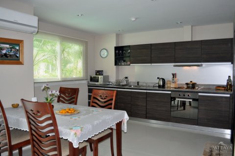Condominio de 1 dormitorio en Jomtien Beach, Pattaya, Tailandia № 176526 - foto 8