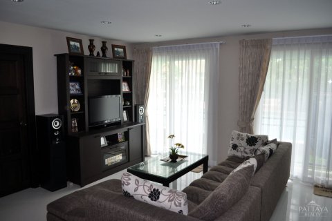 Condominio de 1 dormitorio en Jomtien Beach, Pattaya, Tailandia № 176526 - foto 3
