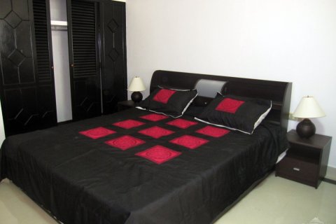 Estudio en el condominio en Jomtien Beach, Pattaya, Tailandia № 176527 - foto 7