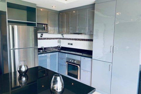 Condominio de 1 dormitorio en Pattaya, Tailandia № 176524 - foto 9