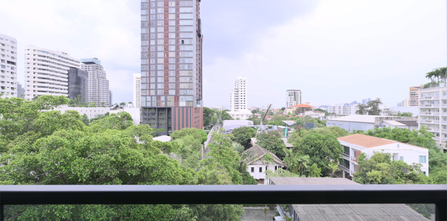 Condominio de 2 dormitorios en Bangkok, Tailandia № 188931
